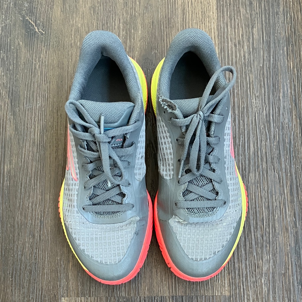 Skechers Gray Sneakers With Blue And Pink Highlights